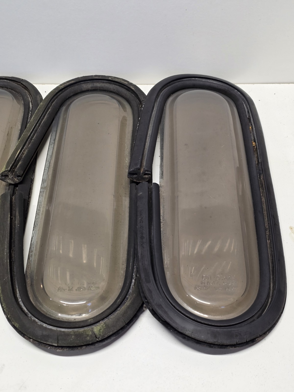 1981 VW Rabbit Pickup Truck Caddy MK1 Genuine Rear Bed Topper Windows