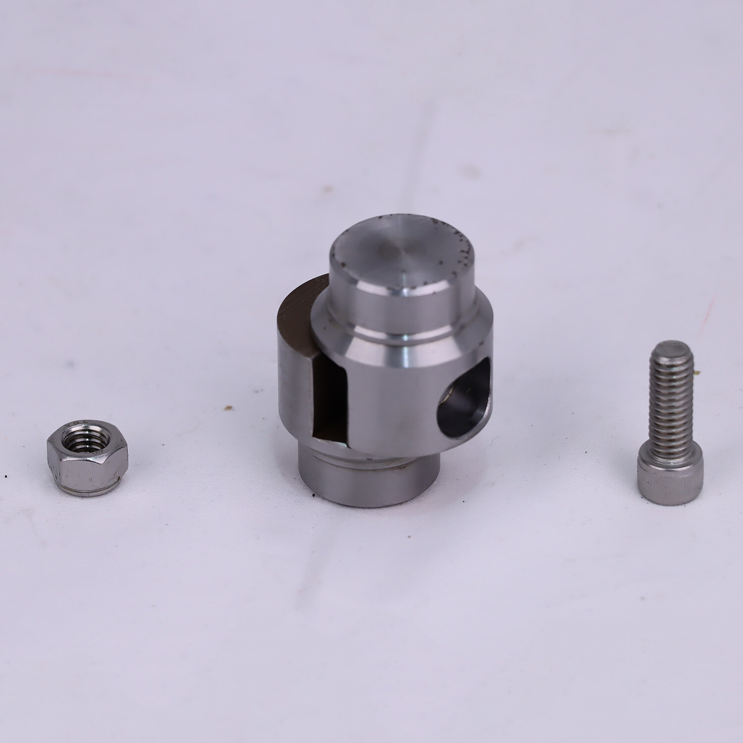 2PCS 1-1/4″ Weld In Tube Connectors Adapter Roll Cage Bungs For .095 & .120 Wall