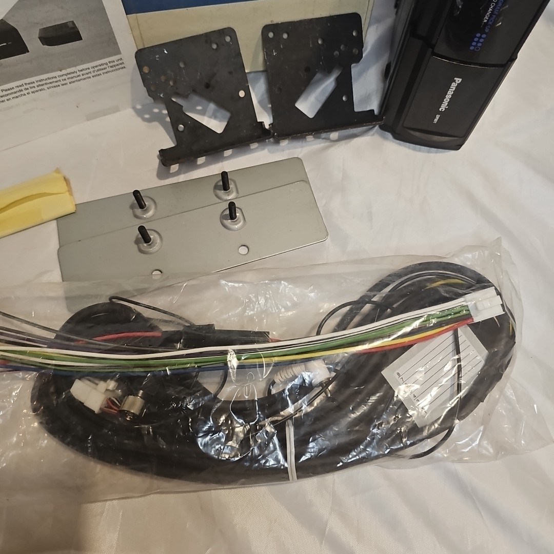 Panasonic CX-DP801EUC Car Audio 8-Disc CD Changer Original Box New