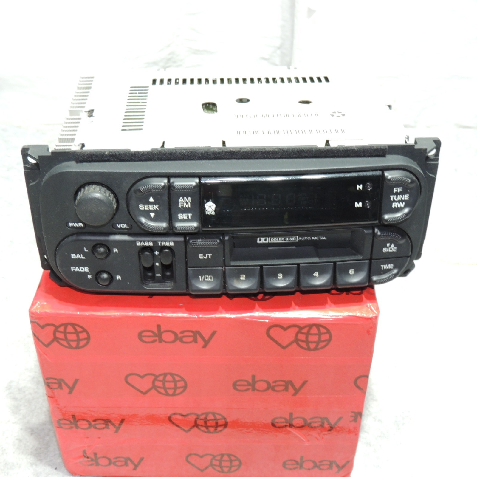 Genuine 1996-2000 Dodge Chrysler Radio Cassette Tape Player P56038931AB RAS
