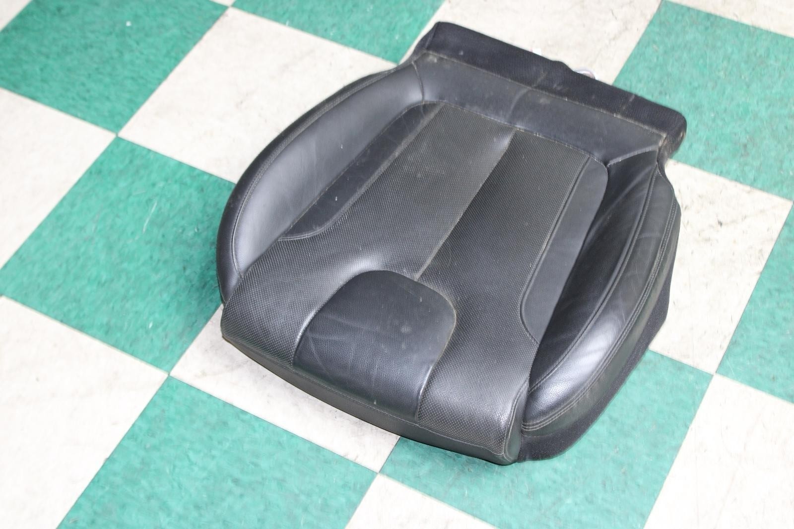 20-22 Palisade Black Driver Left LH LF Front Seat Lower Cushion Factory Pad WTY