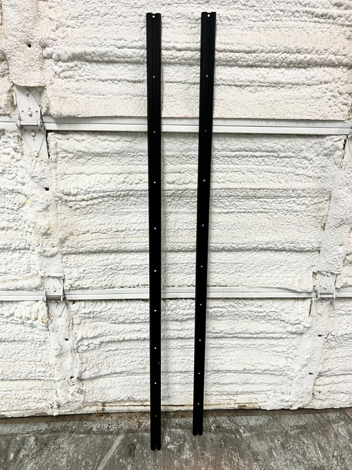 2 GENUINE Yakima 60″ Alum. Luggage Rack Tracks NO END CAPS # 8001623 Track Tower