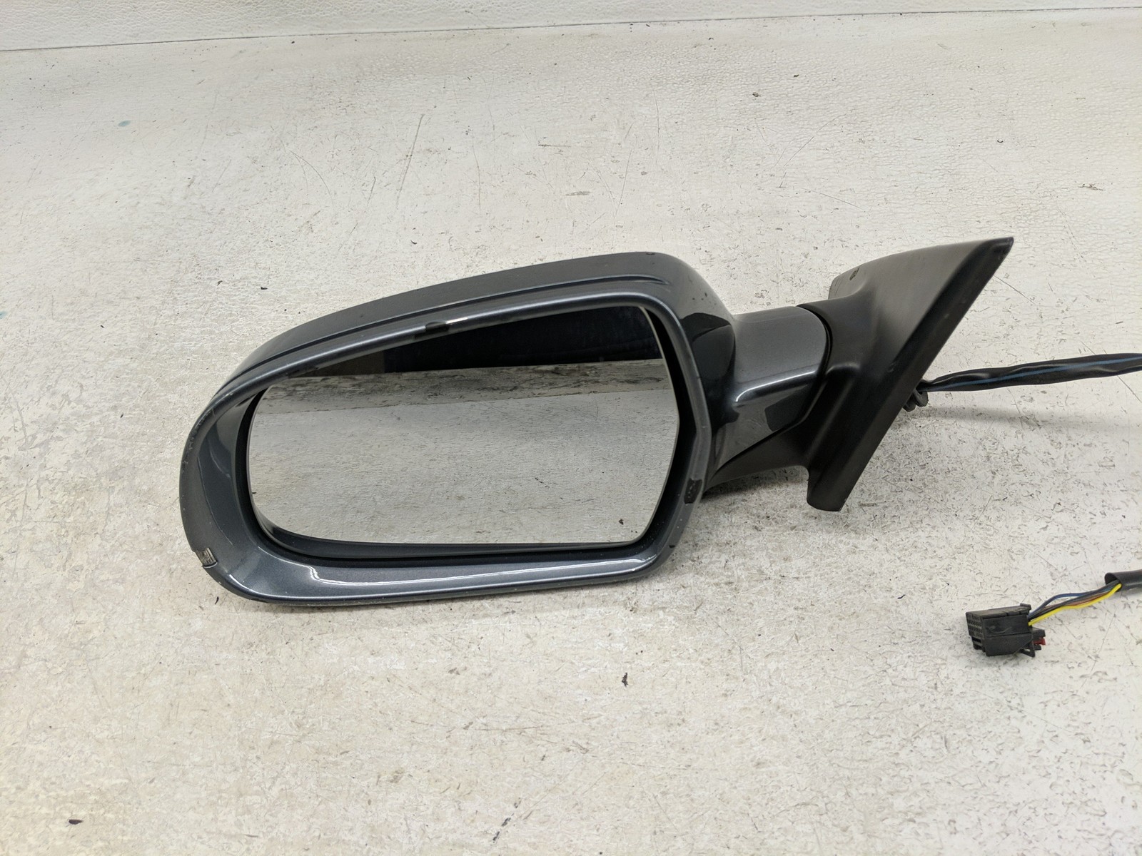 2010-2016 Audi A4 Driver Left Side View Power Door Mirror Dark Gray U9FWZ