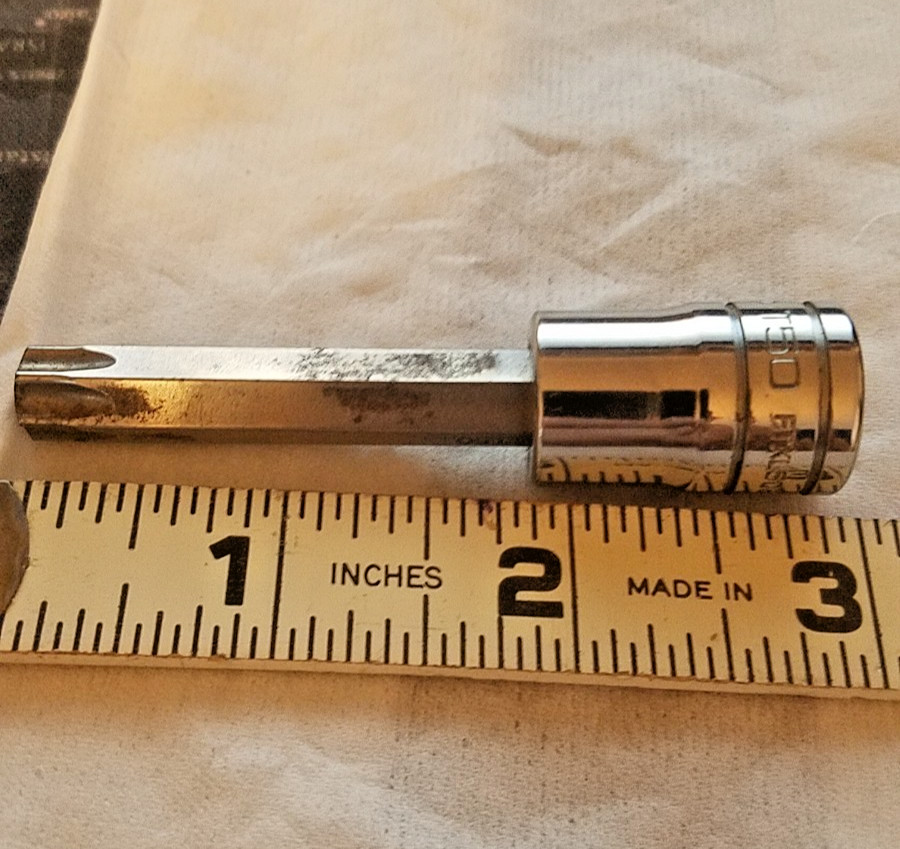 Snap On 3/8″ Drive # T50 Torx Bit Driver Socket # FTXL50E MADE IN THE USA