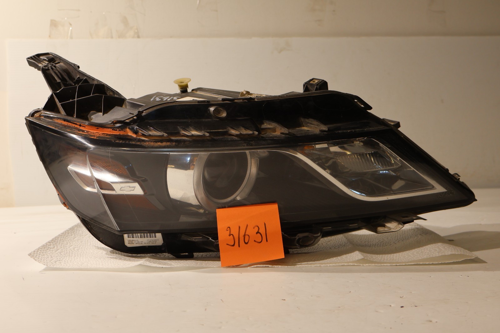HID 14 15 16 17 18 Chevy Impala Passenger Right Headlight Head Lamp Light 31631