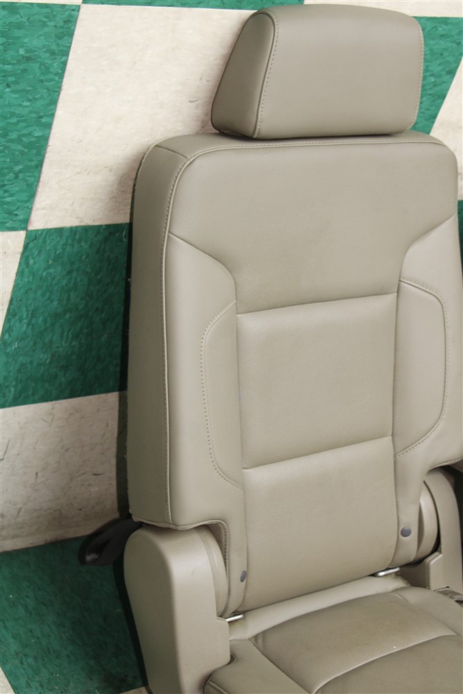 15′ GM SUV SWB Dune Gray Leather Rear Second 2nd Row Captains Heat Seats Pair OE