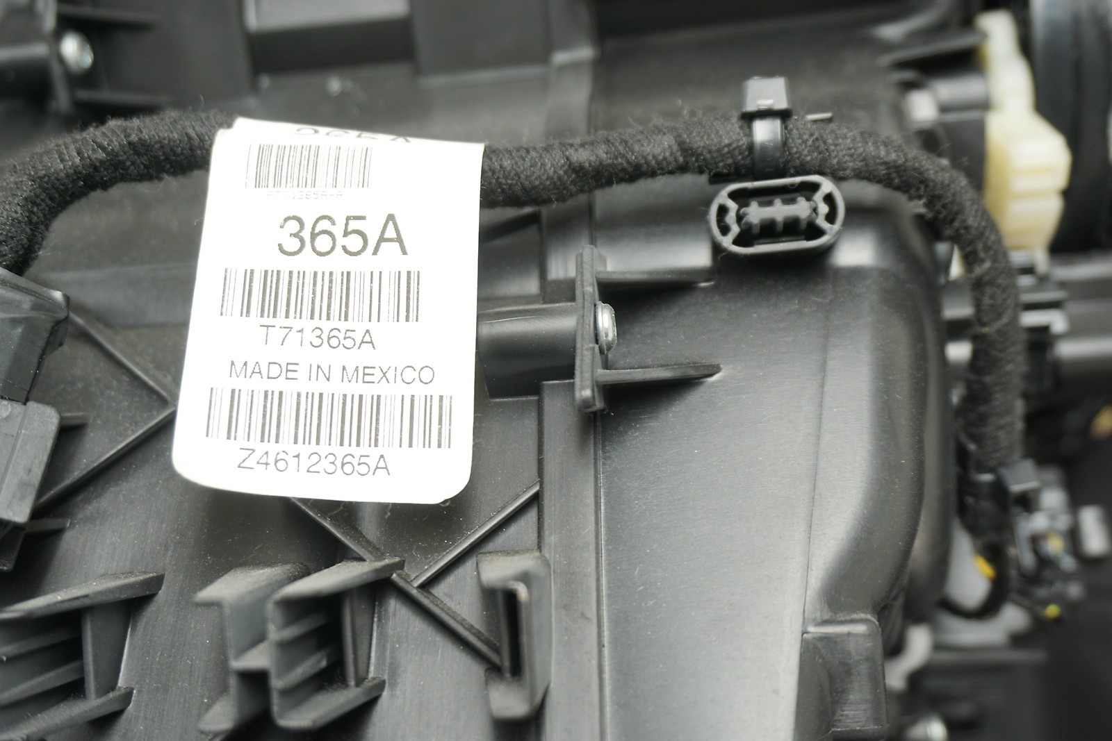 15 2014-2015 Chevrolet Impala Heater Assy Used Oem