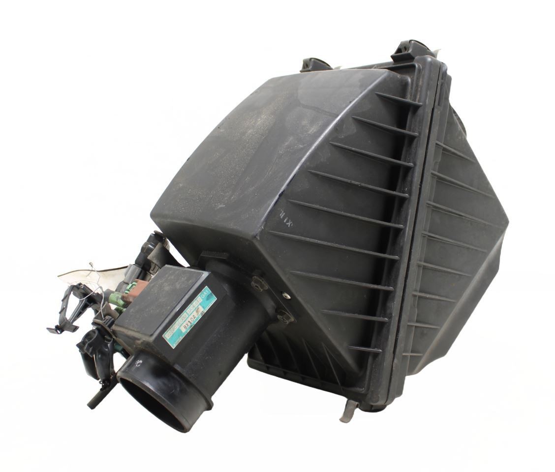 1998-2001 Nissan Altima Air Cleaner OEM 1577771
