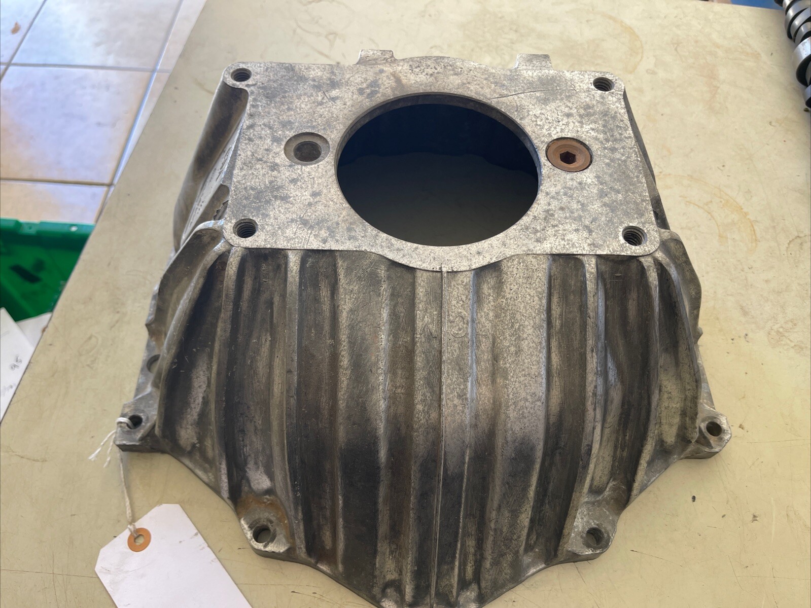 GM Chevrolet Aluminum 327 350 Bell Housing 3840383