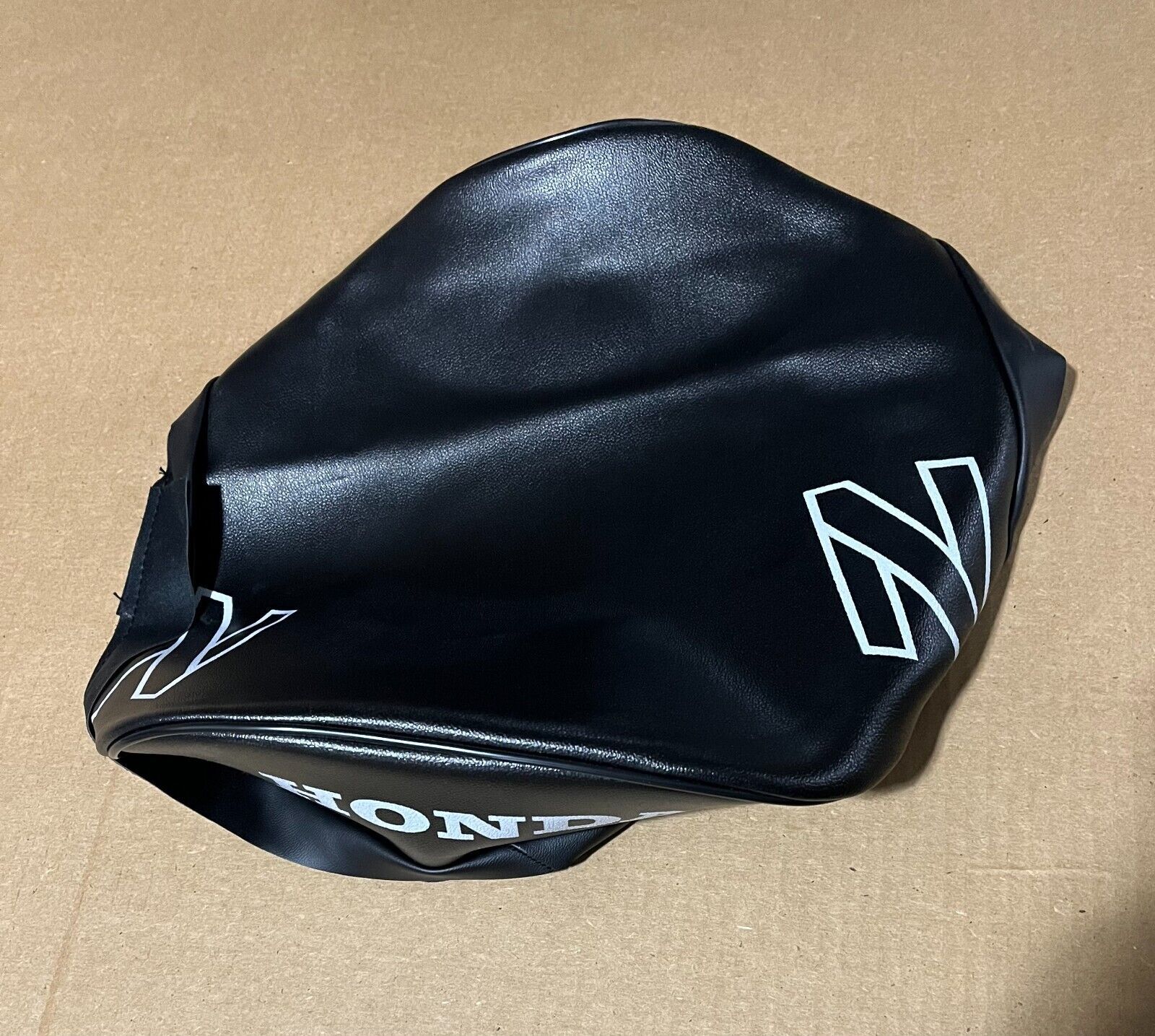 TOP QUALITY Z50R SEAT COVER 1979 TO 1987 MADE IN NORTH AMERICA BLACK 24CL-SC