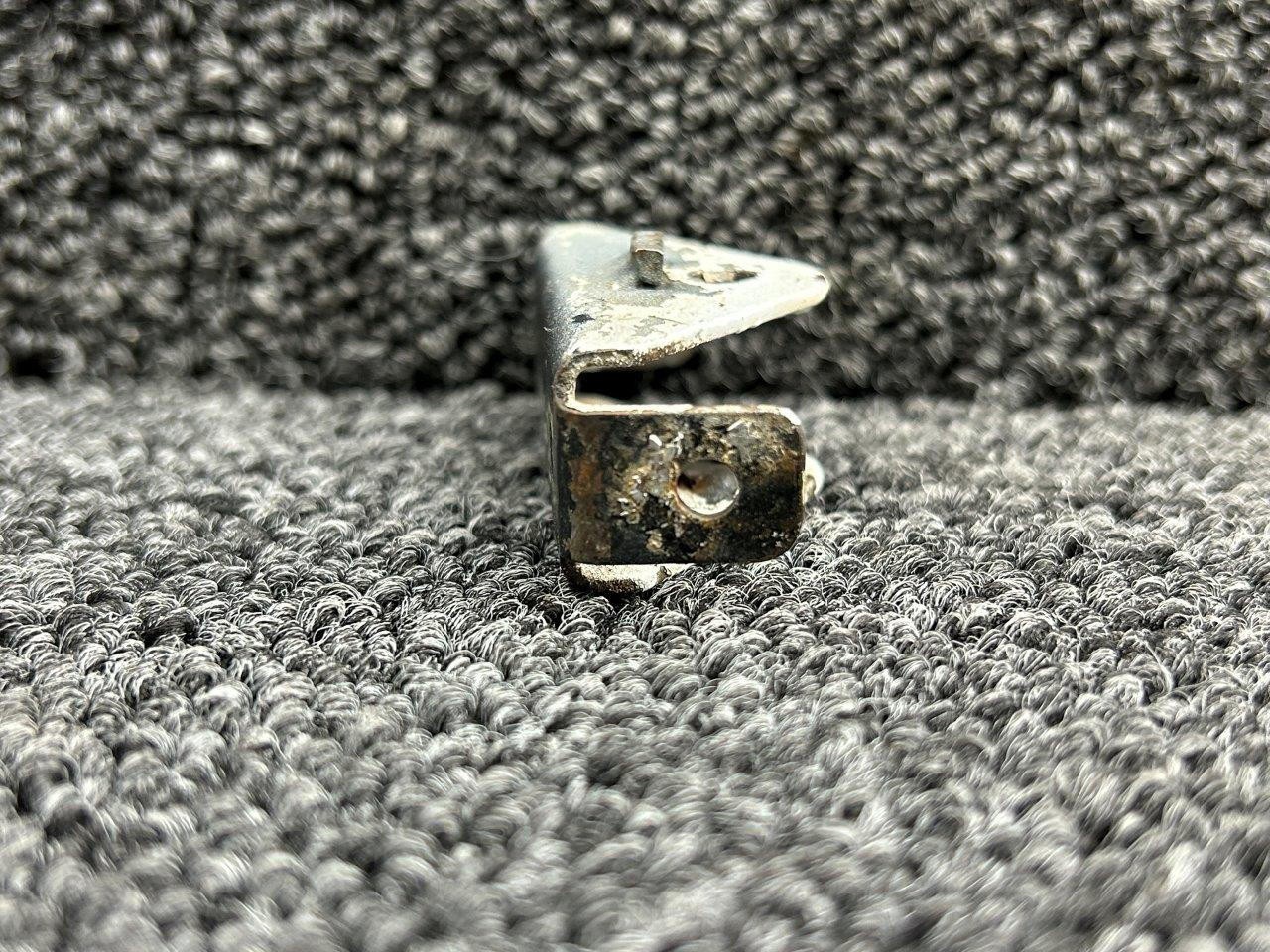 44955-002 Piper PA-31T Inboard Elevator Hinge LH or RH