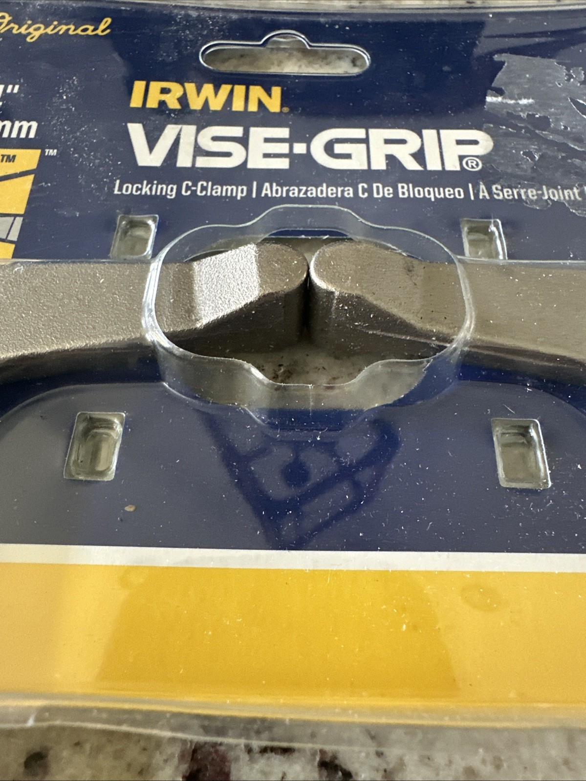 Vise-Grip 11R 11″ Long, 3-3/8″ Capacity Locking C-Clamps with Regular Tips