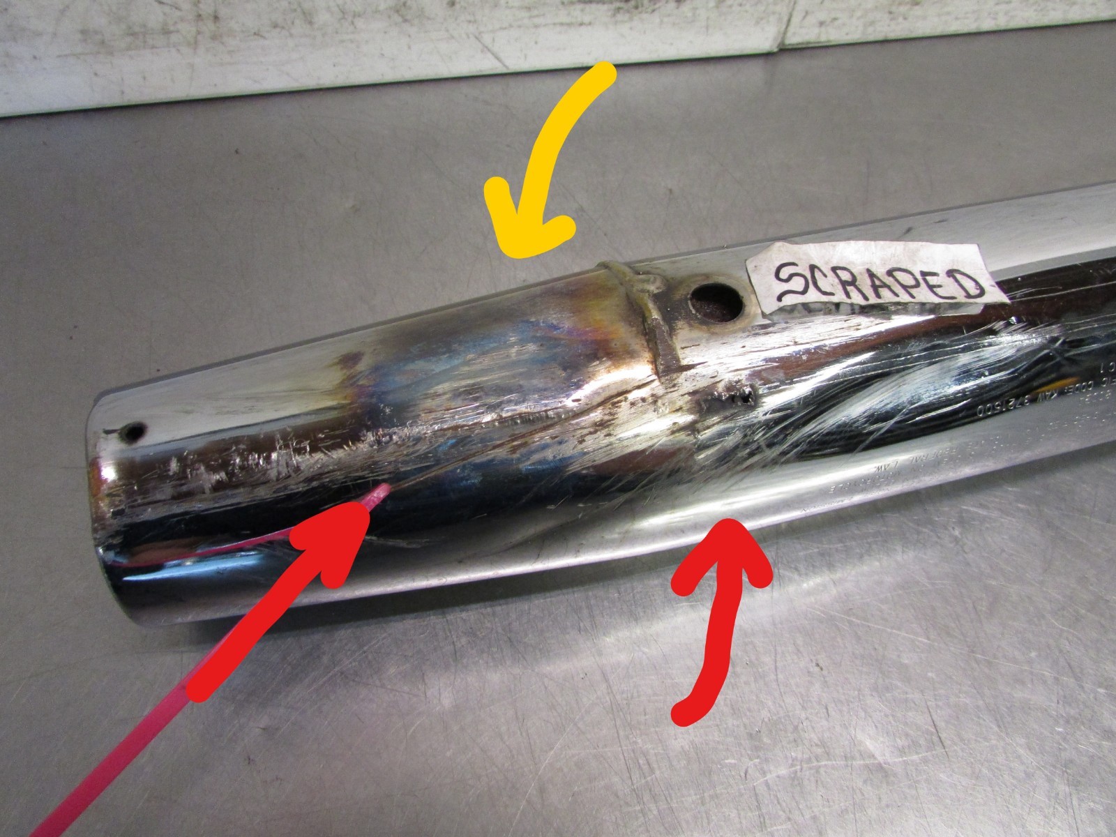 240 G KAWASAKI VULCAN VN 1500 NOMAD CARBUR 2000 OEM REAR LEFT EXHAUST MUFFLER
