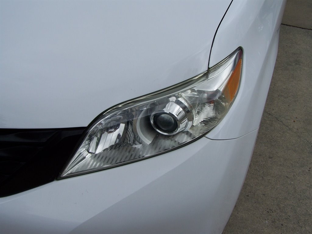 2013 Toyota Sienna 1-OWNER 106K PREMIUM DUAL DOOR & A/C 3RD REAR SEAT WAGON