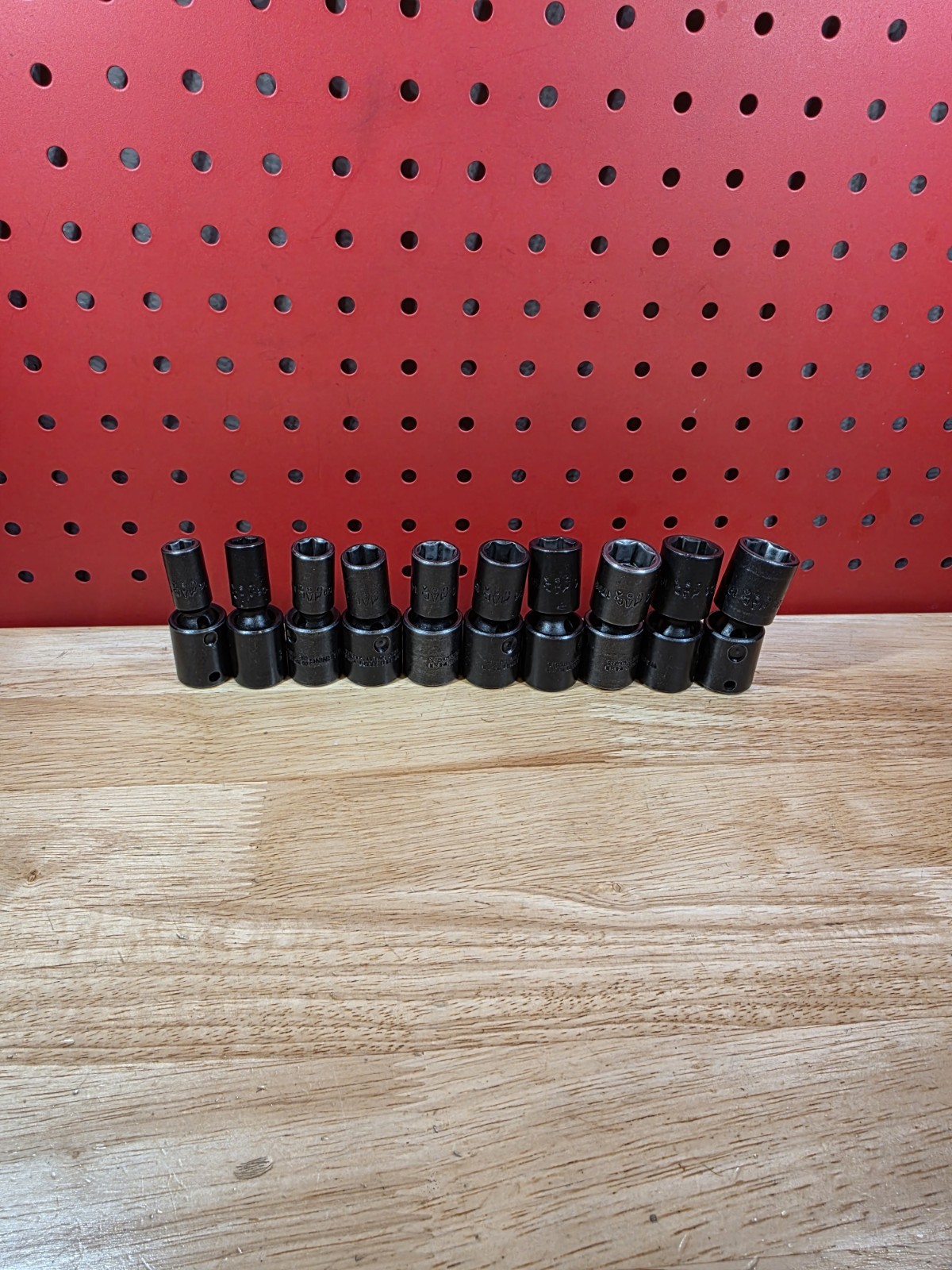 MAC Tools XUPD6 Nice 10mm-19mm 10-Piece 6-Pt 3/8″ Drive Swivel Impact Socket Set