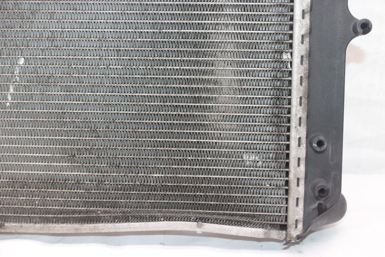 2000 PORSCHE BOXSTER 986 CONVERTIBLE #362 RIGHT COOLING RADIATOR