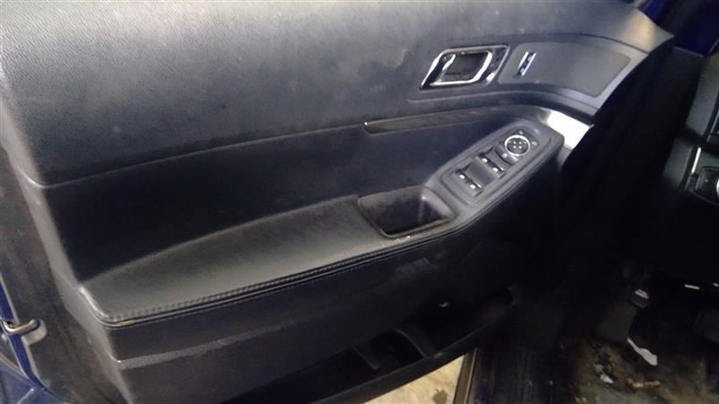 Driver Tail Light With Police Package Wig Wag Fits 16-19 EXPLORER 741289