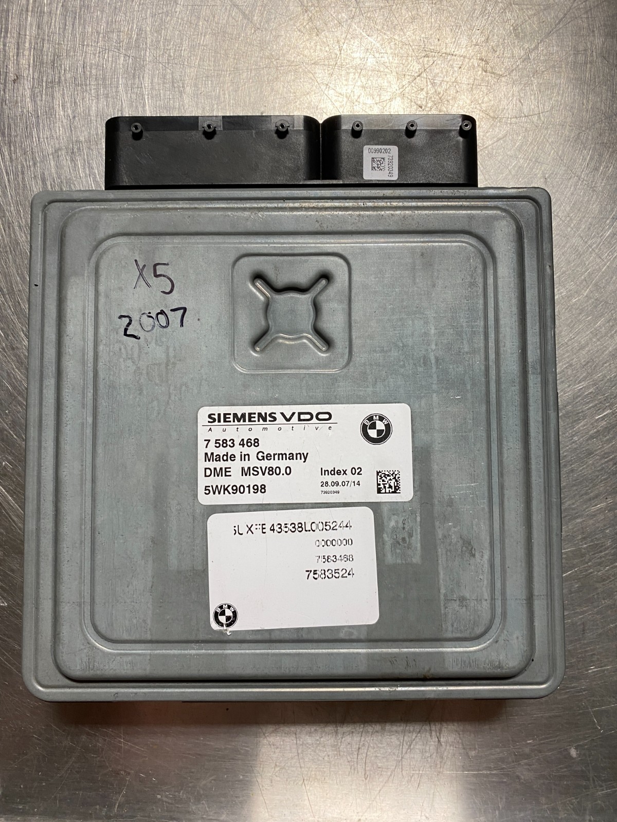 2007 07-10 X5 BMW E90 E91 Engine Control Module 7 583 468 7583468