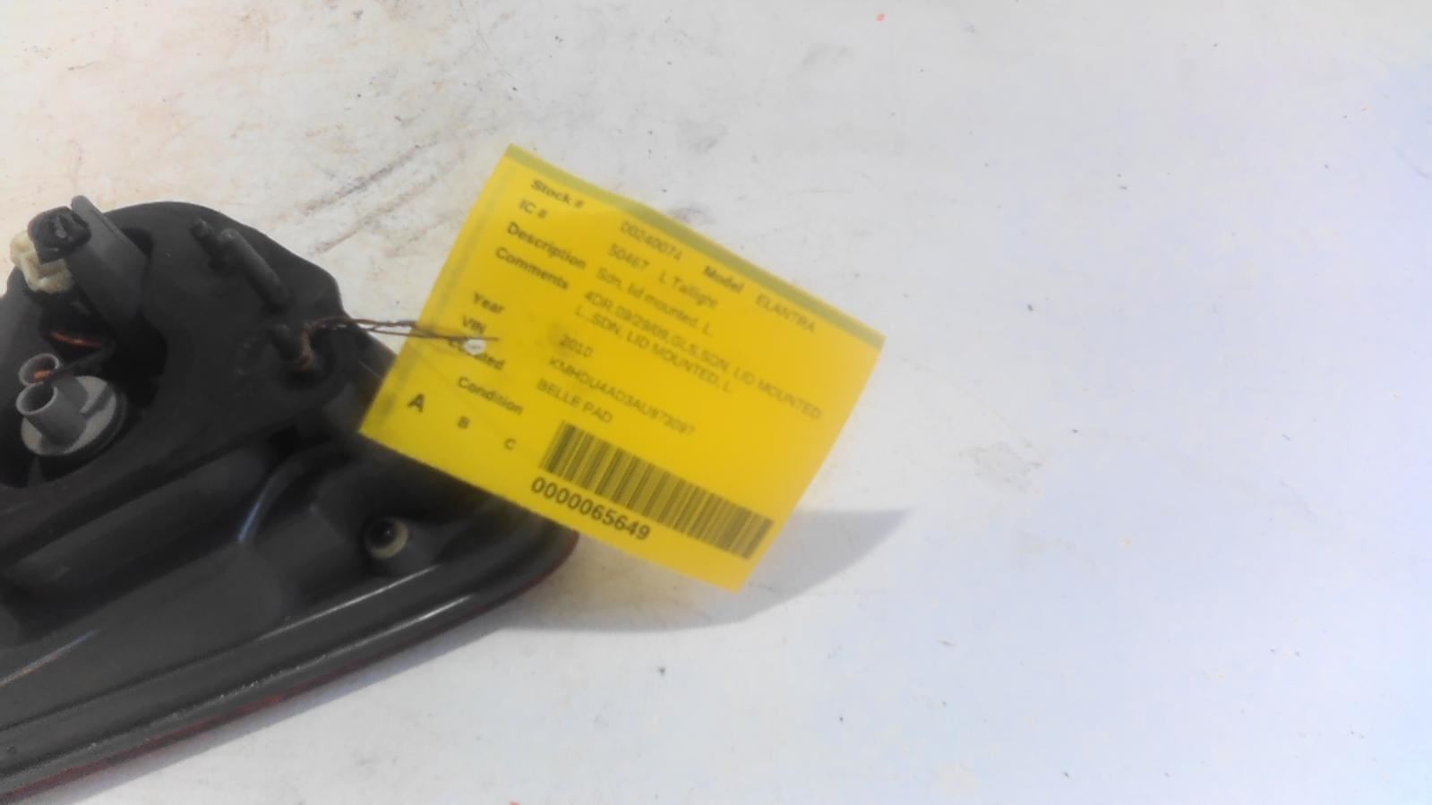 Driver Left Tail Light Sedan Lid Mounted Fits 07-10 ELANTRA 269116