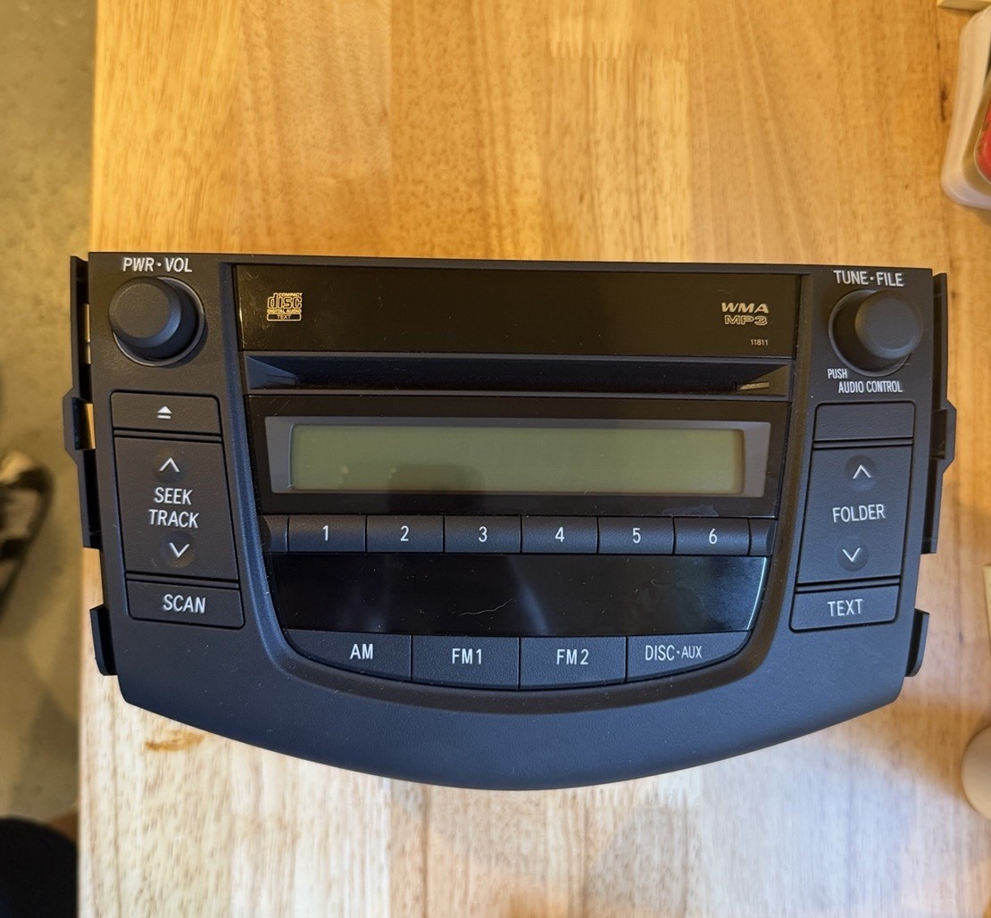 2006-2008 Toyota Rav4 AM FM CD Player Radio Receiver Id 11811