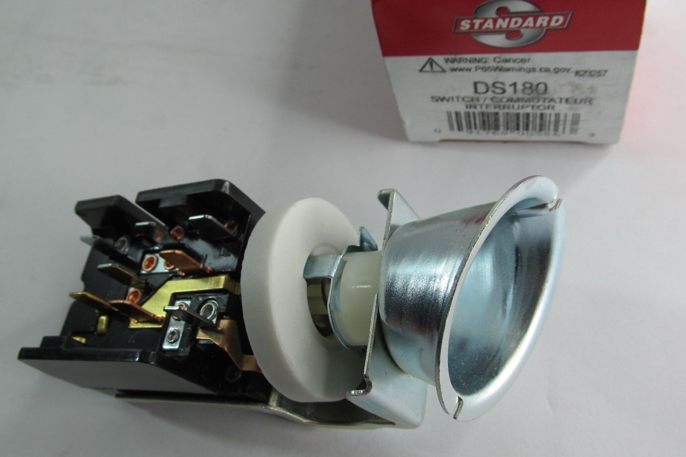 STANDARD MOTOR PRODUCTS/ SMP DS180 HEADLIGHT SWITCH FOR 1967-1970 FORD MUSTAND