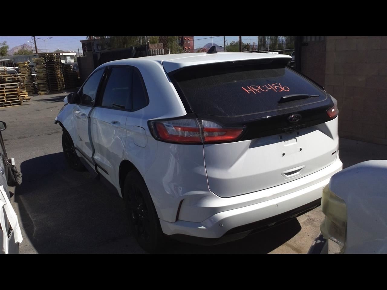 EDGE 2024 Front Door Trim Panel 32598476