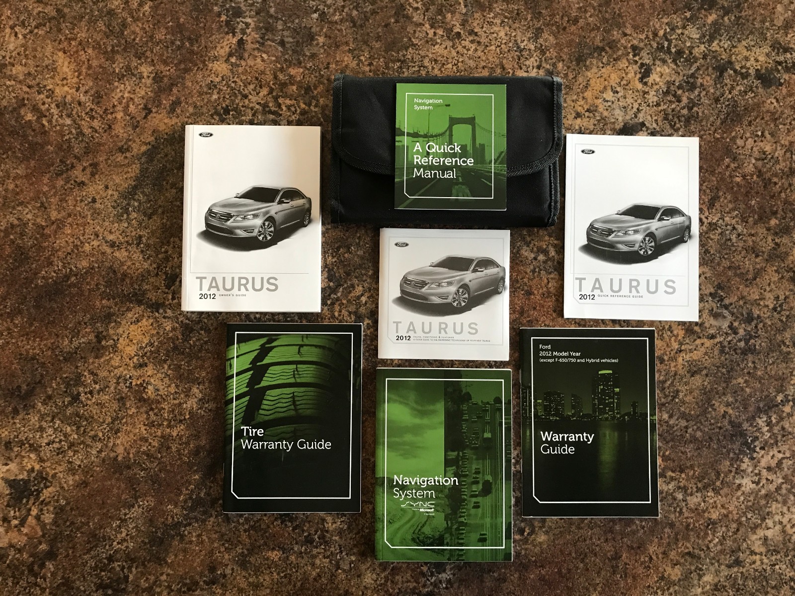 2012 Ford Taurus Owners Manual w/ Navigation SYNC Manual & Case w/ More – #C
