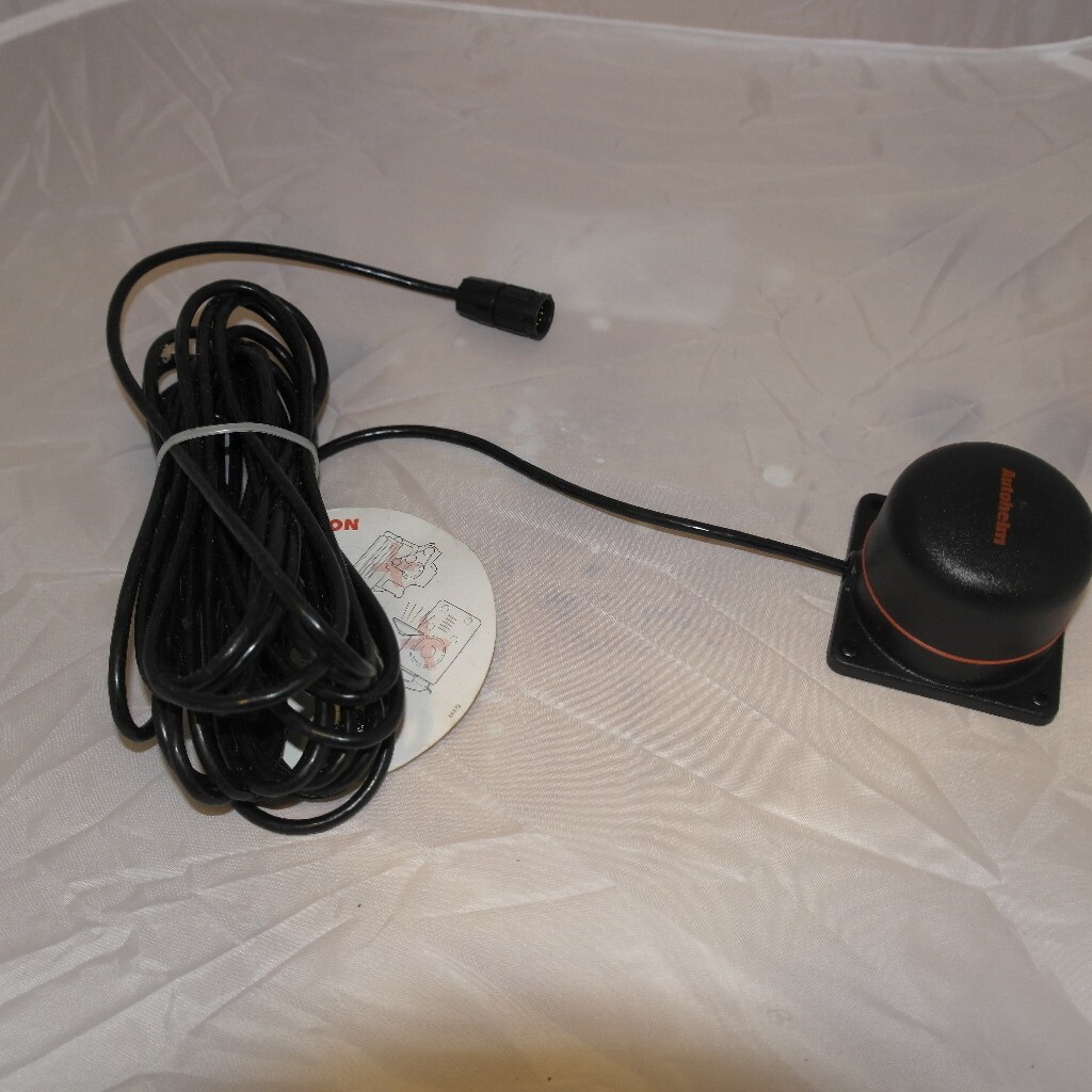 Raymarine Raytheon M81190 Fluxgate Compass with 25ft cable tested