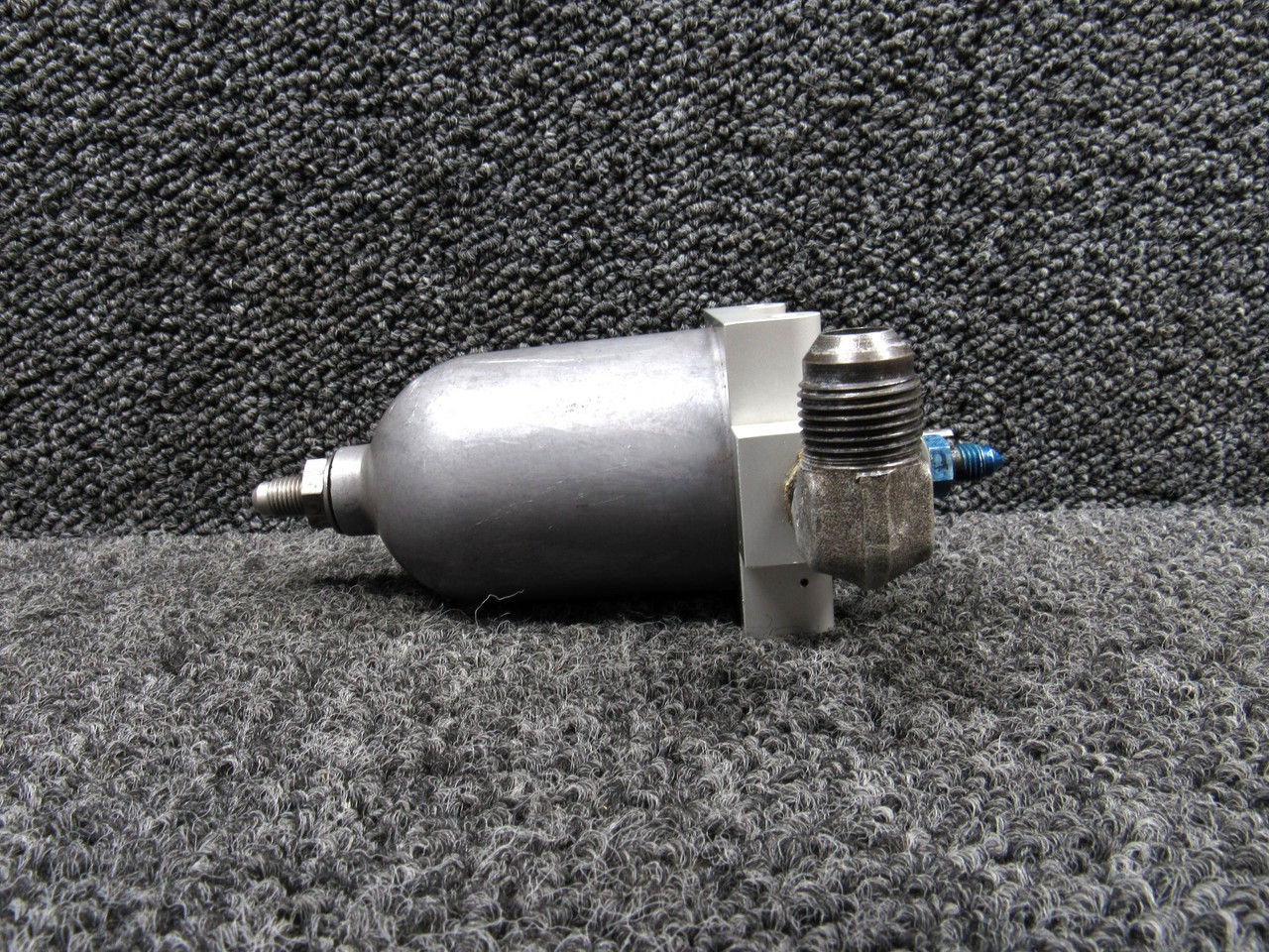 0756005-2 Cessna 182H Fuel Strainer Assembly