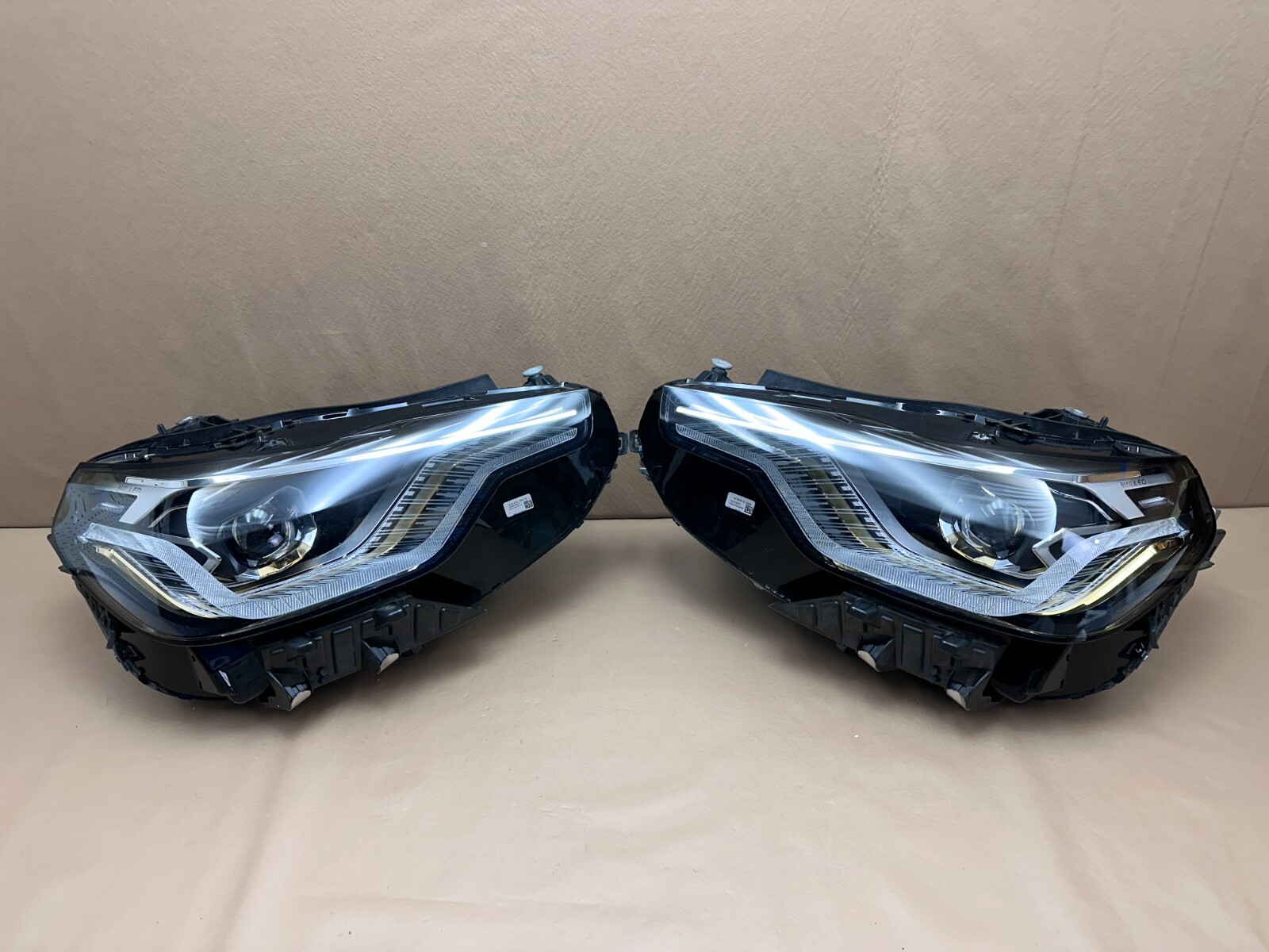 OEM 2022 – 2025 BMW 2 Series 230i Gold LED Headlight Left Right Complete