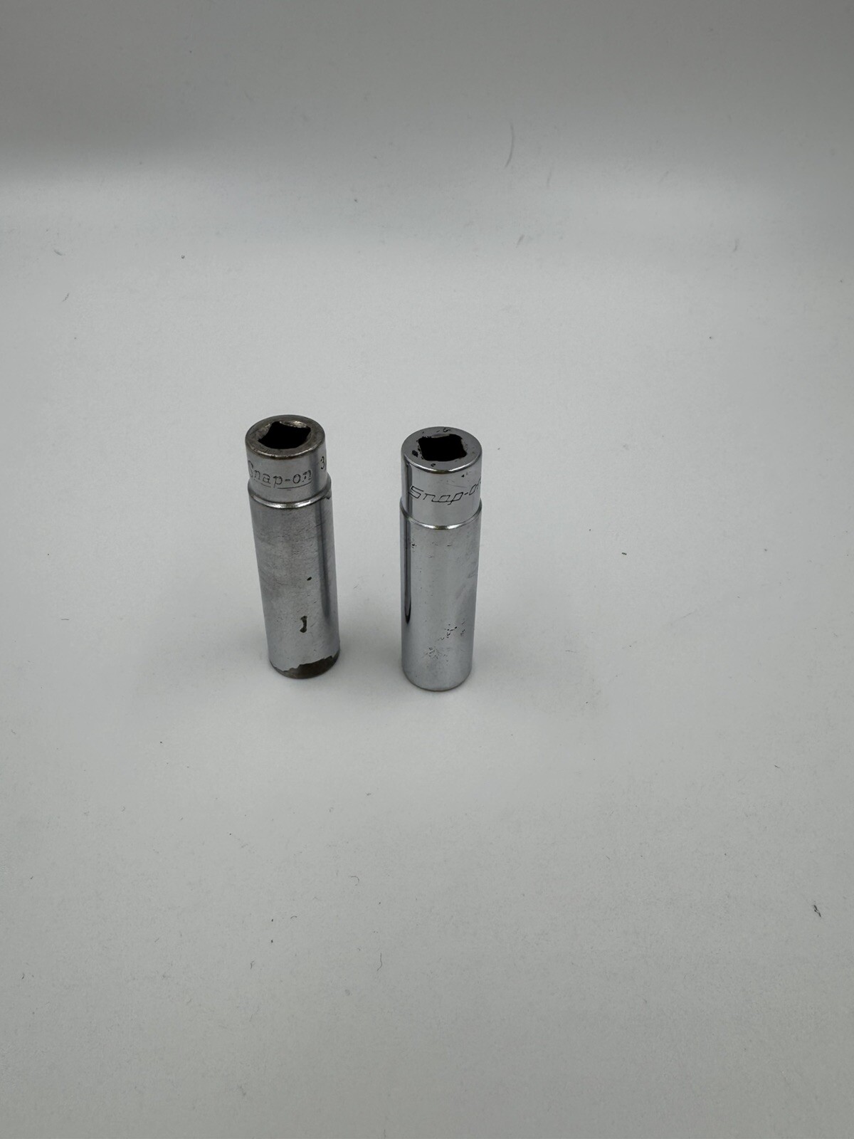 Lot of 2 SNAP ON 1/4″ Drive 3/8″ Deep Chrome Sockets STM-12 USA PEELING READ