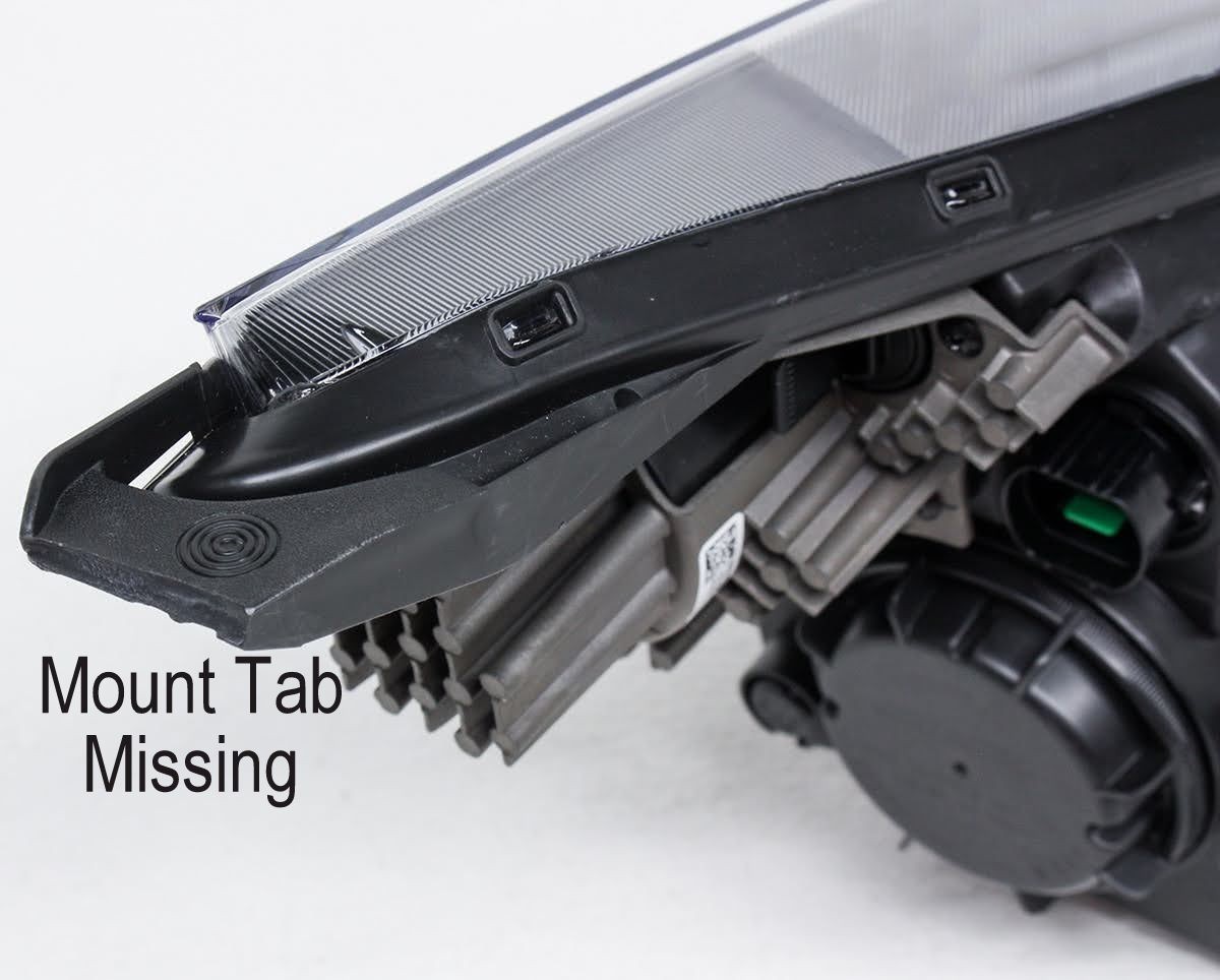OEM Hyundai Elantra Left Driver Side Halogen Headlamp 92101-AB000 Tab Missing