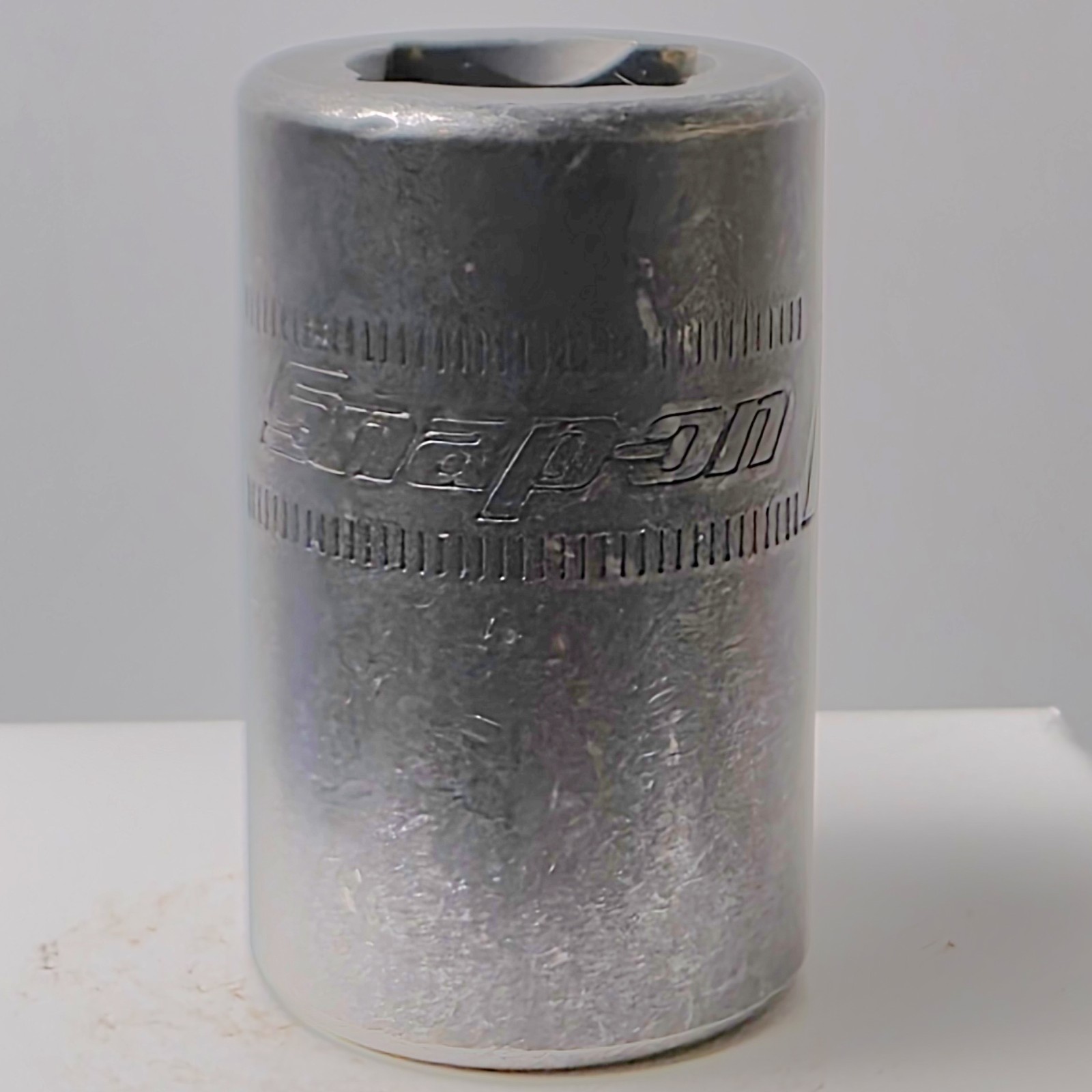 Snap-on Tools USA 1/2″ Drive 15mm 6 Point Impact Socket IMM150A Used #0591