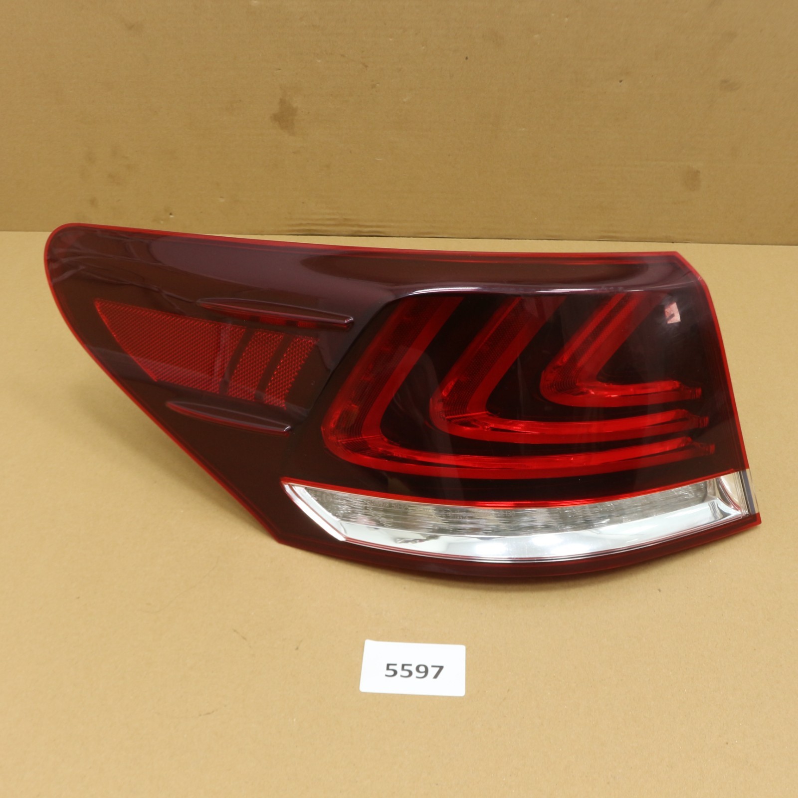 Lexus LS460 LS460L 2013-2017 OEM Genuine Left LH Tail Light Combination Lamp