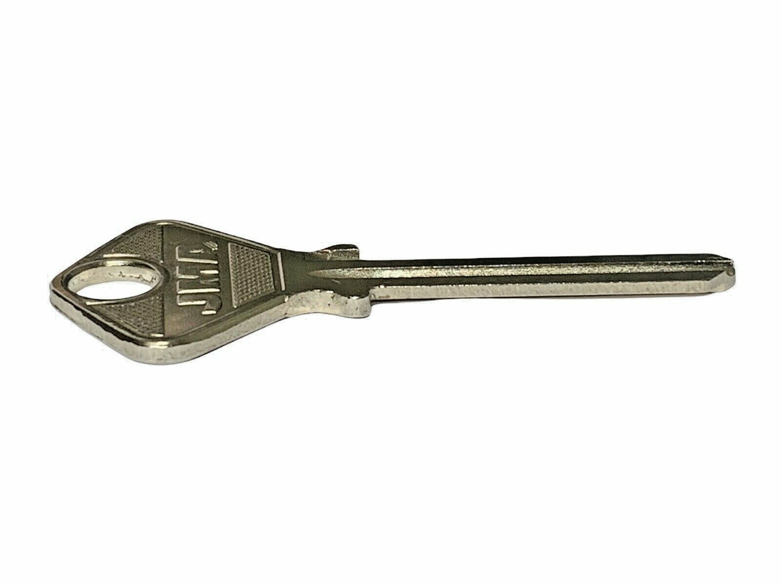 1 1963-1965 Alfa Romeo Giulia TI Super 61G 63R AF4D F33 AF3B FT4 Key Blank