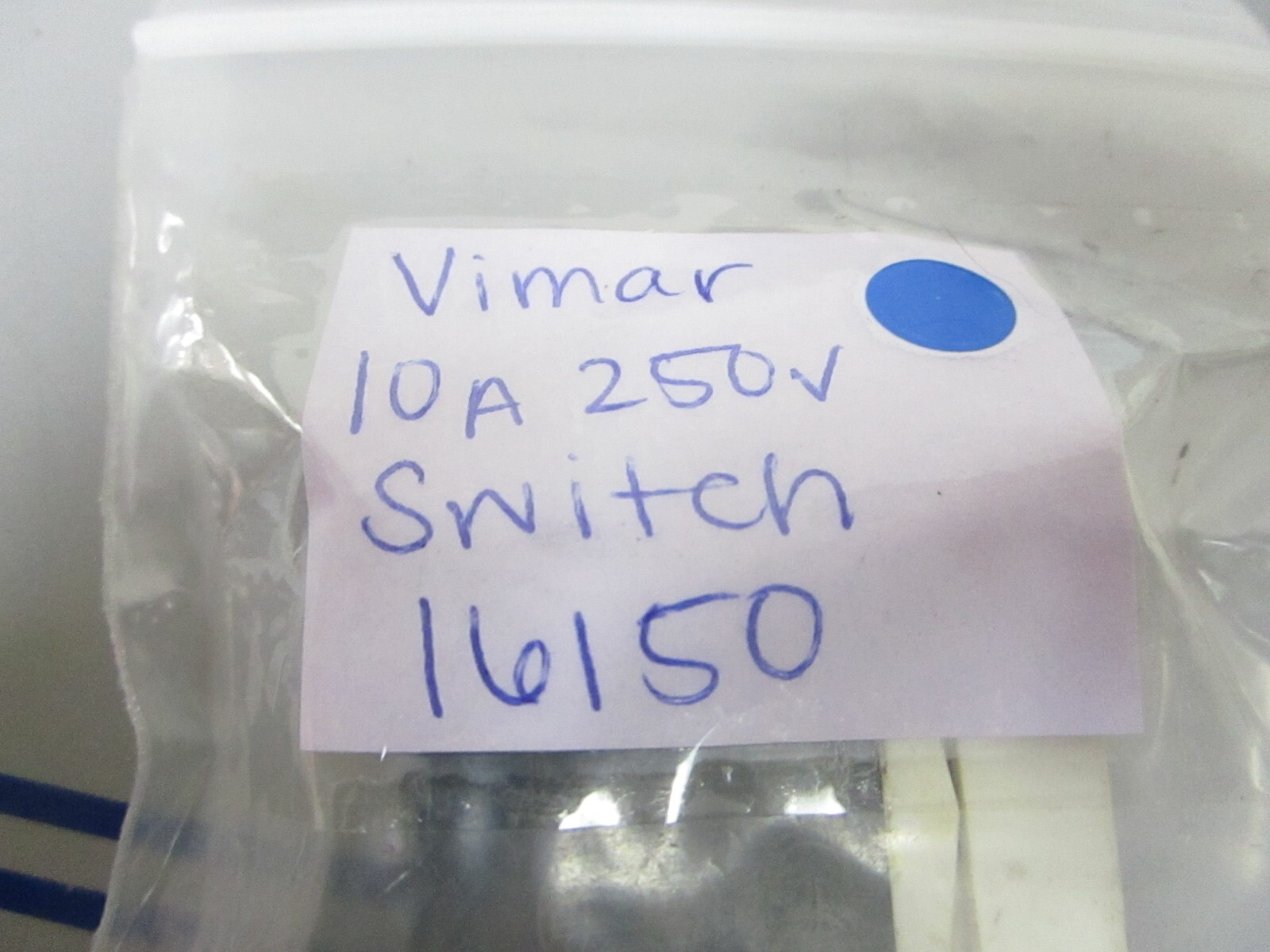 *NEW* 0810 Vimar 10A 250V Switch 16150