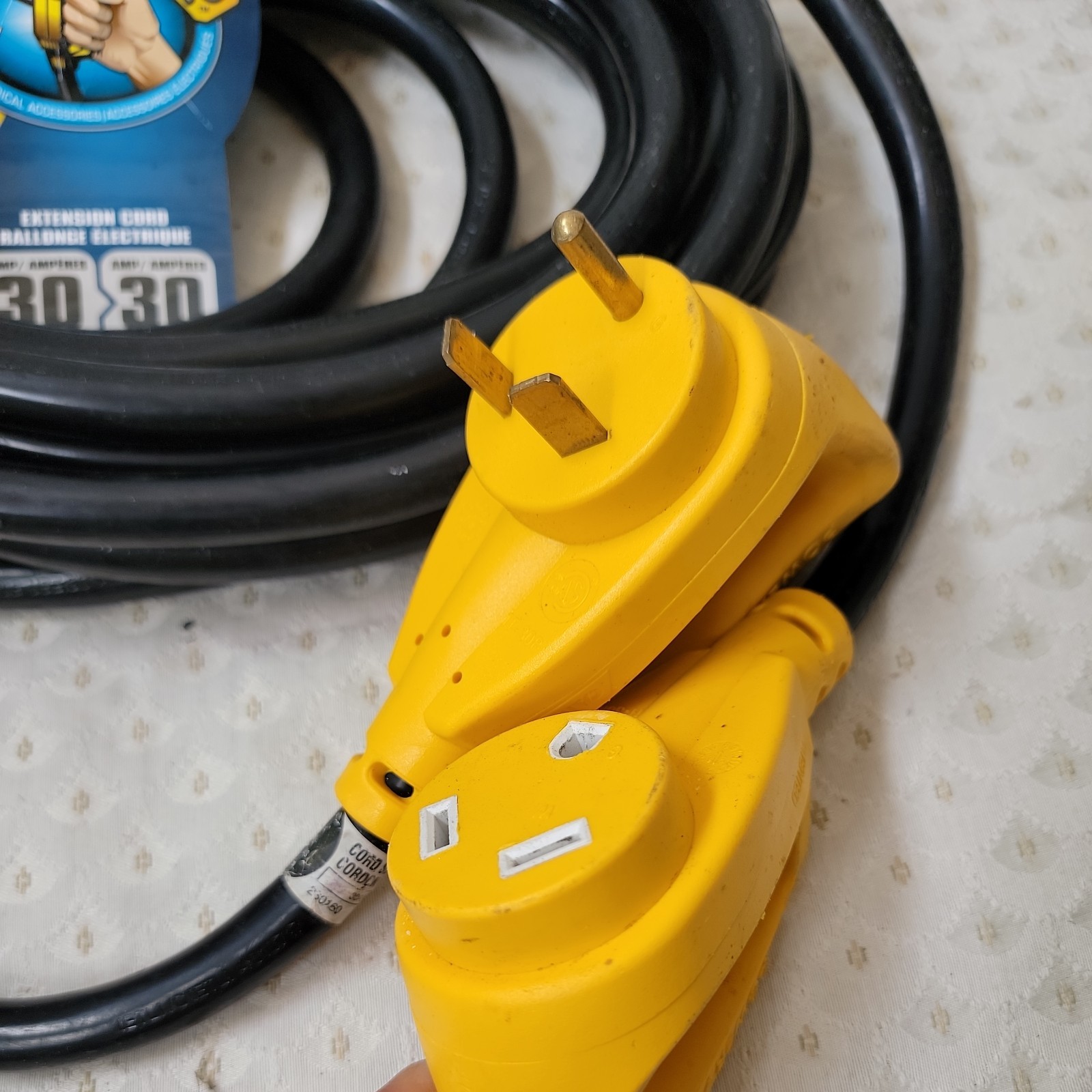 🔥 Camco Power Grip 25-Ft 30Amp RV Extension Cord – Rated 125v/3750w 🔥