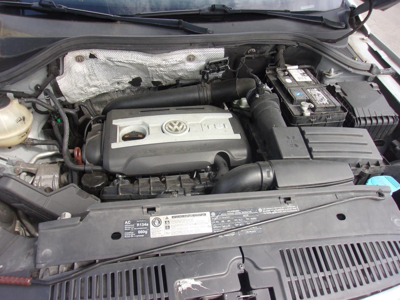 Airbag Driver Air Bag Rear Lower C-pillar Fits 11-12 TIGUAN 29460429