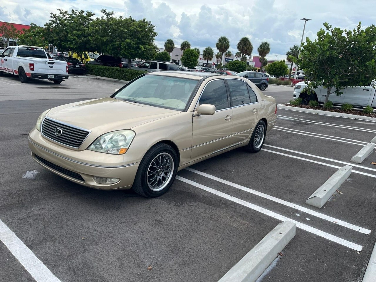 2002 Lexus LS430 Low Miles Runs Great Well Maintained