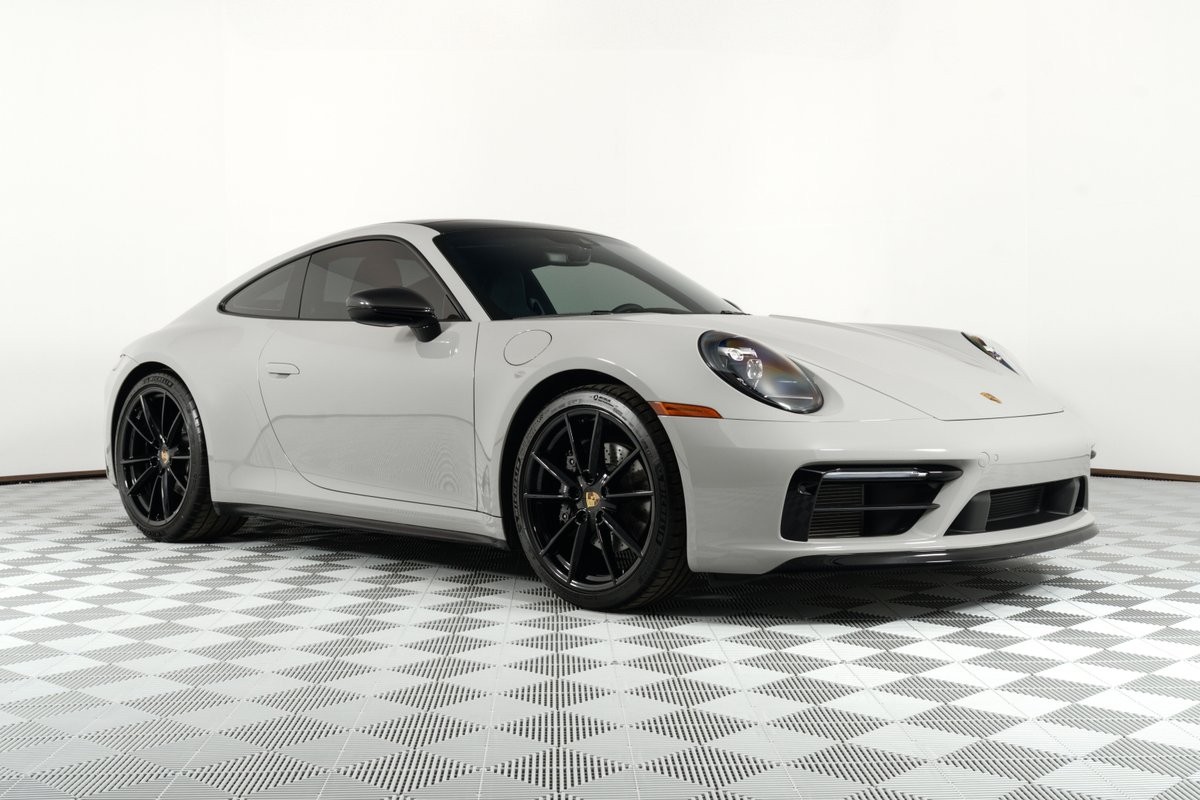 2024 Porsche 911 Carrera Coupe