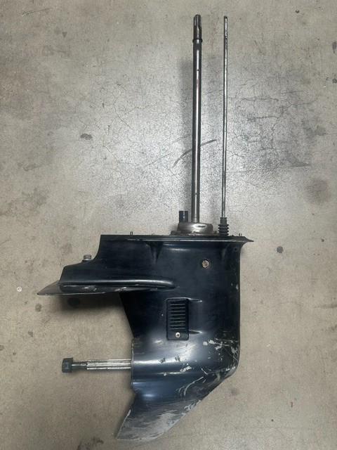 Mercury 8669A11 Lower Unit Gearcase 18 20 25 HP Short Shaft 6 MONTH WARRANTY