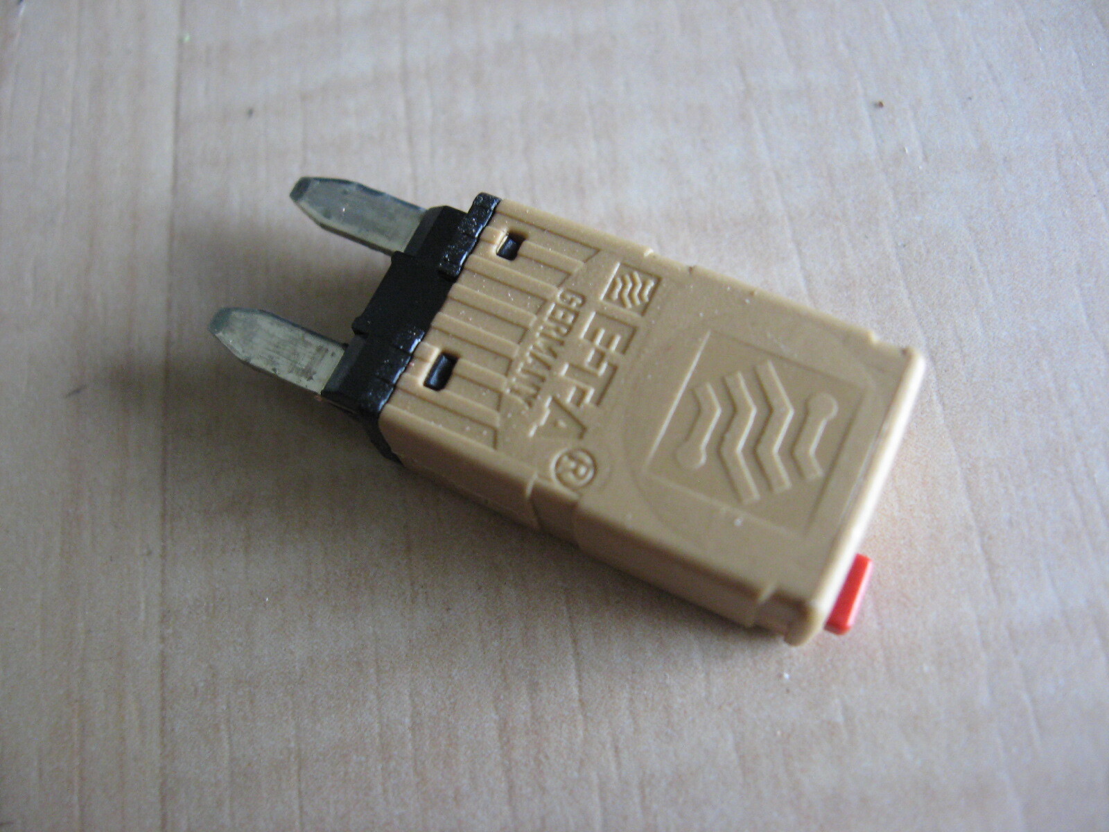 E-T-A ETA Automotive Circuit Breaker 1620-3 1620-3-5A 5A 5Amps ATM Mini #M147PH
