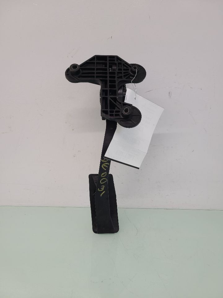 Accelerator Gas Pedal Fits 2024 Mustang 580755