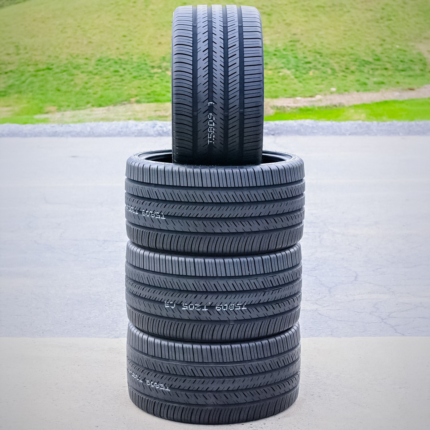 Tire Atlas Force UHP 275/25R24 96W XL A/S Performance