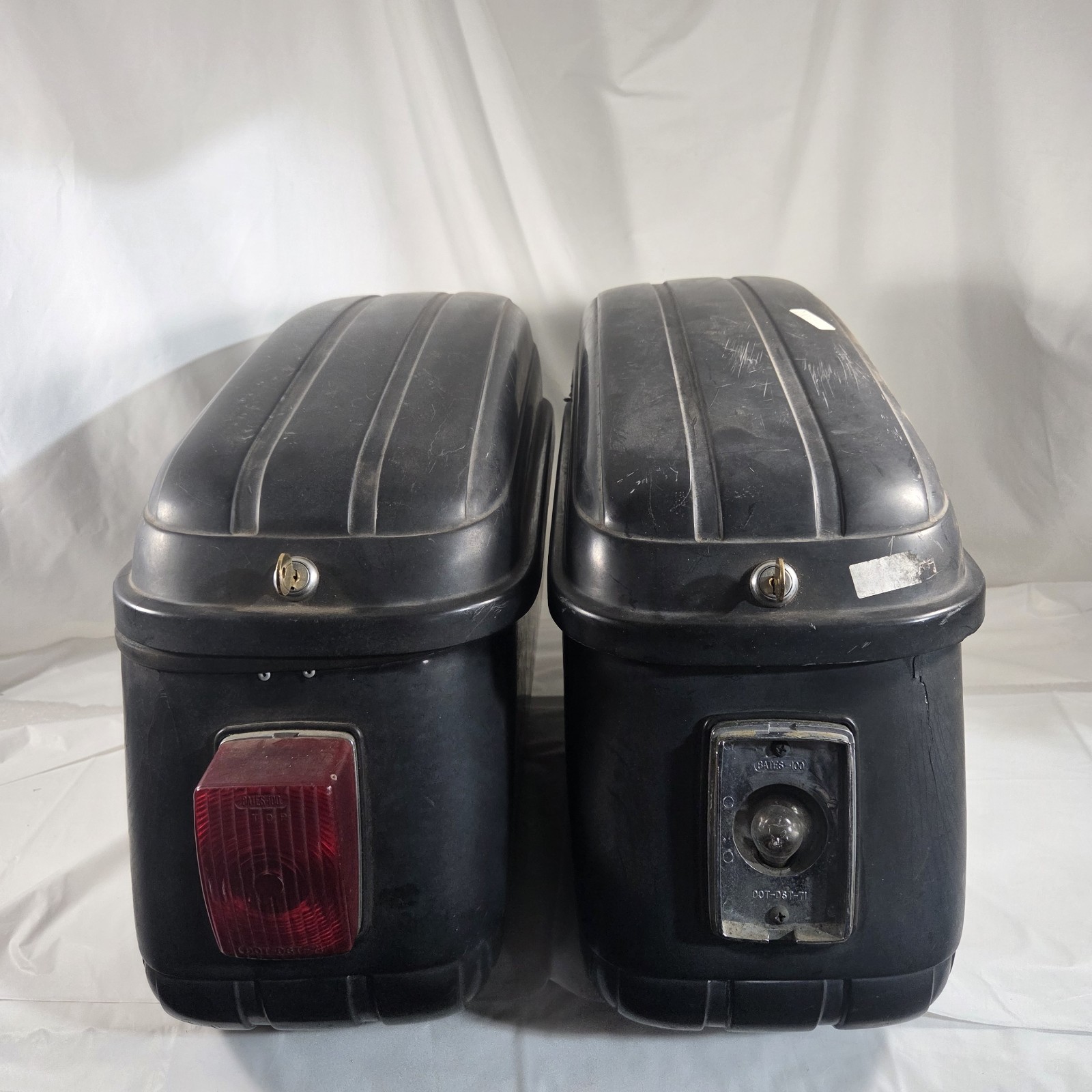 Vintage Bates Motorcycle Saddlebags Hard Fiberglass Touring w/ Key Lock Black