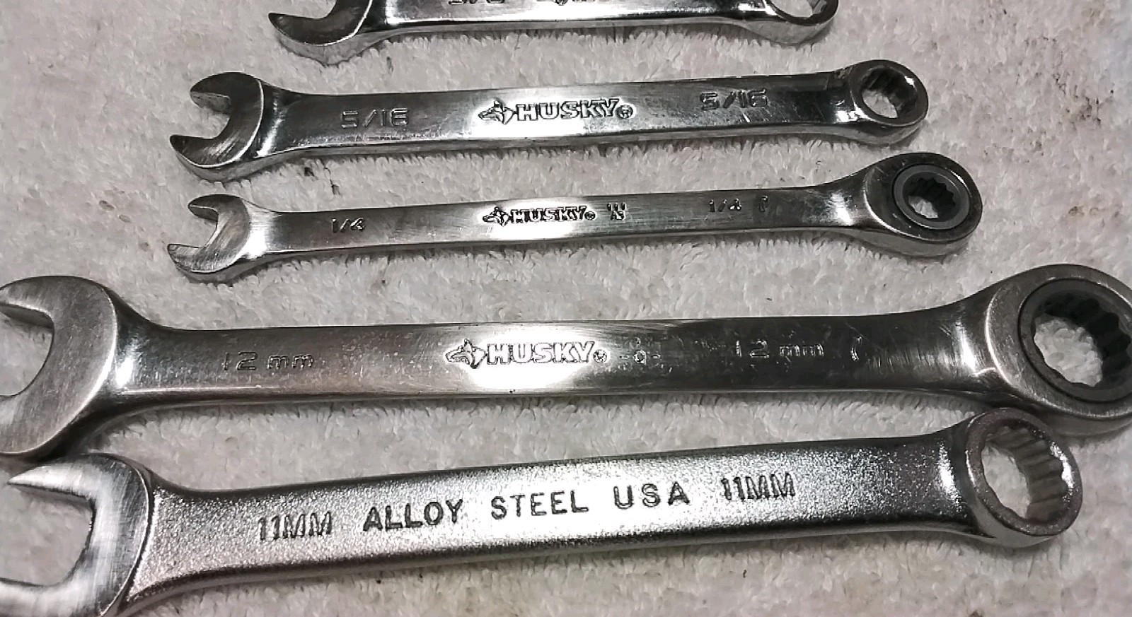 9pc HUSKY SAE-METRIC ASSORTED TYPES & SIZES