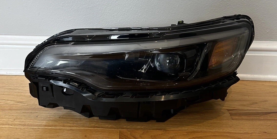 2019 2020 2021 2022 Jeep Cherokee Headlight Lamp Driver Left LED OEM 68275943AG