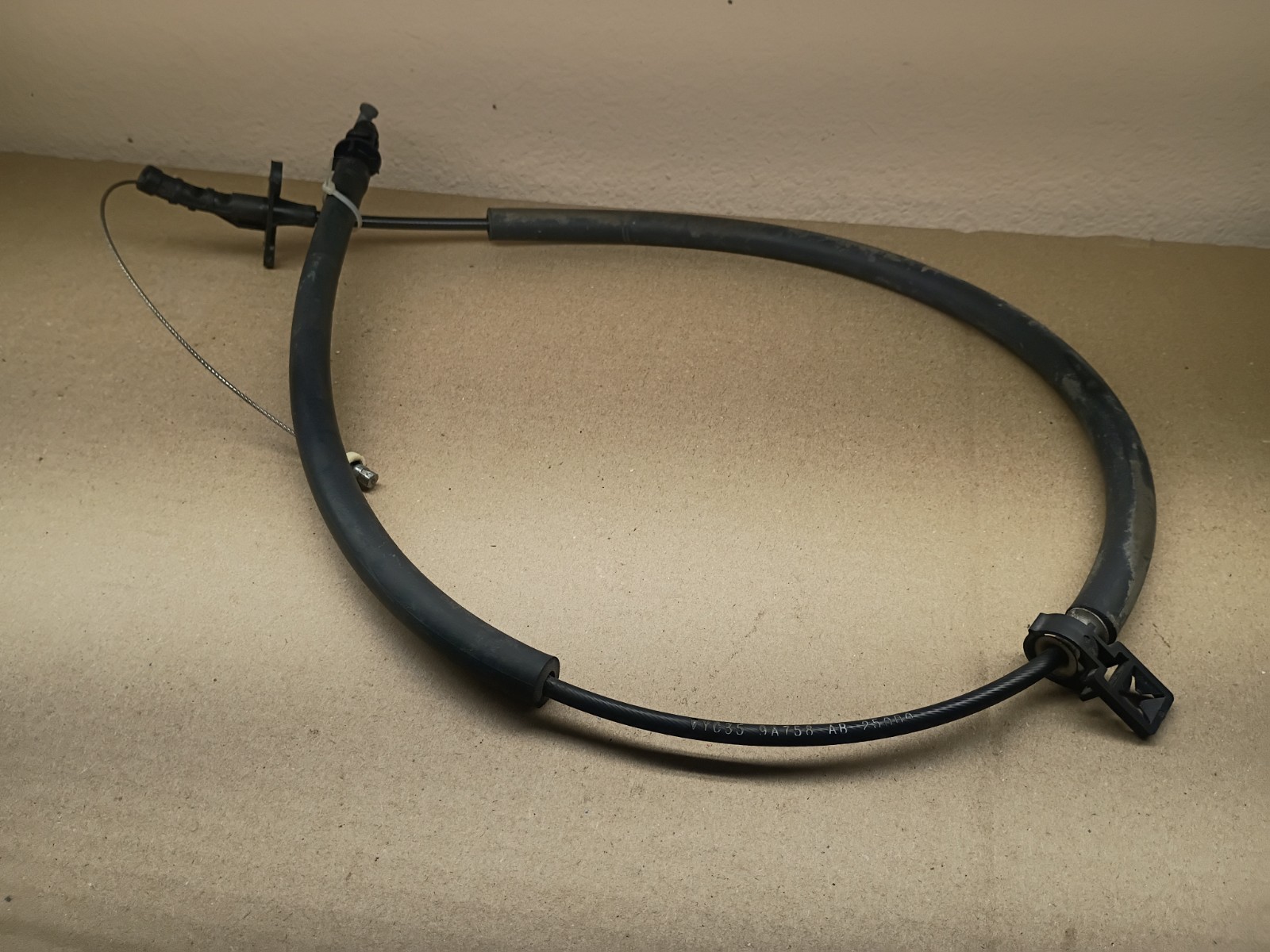 1999-2004 Ford F-250 Excursion F-450 Throttle Cable Assembly P/N YC35-9A758-AB