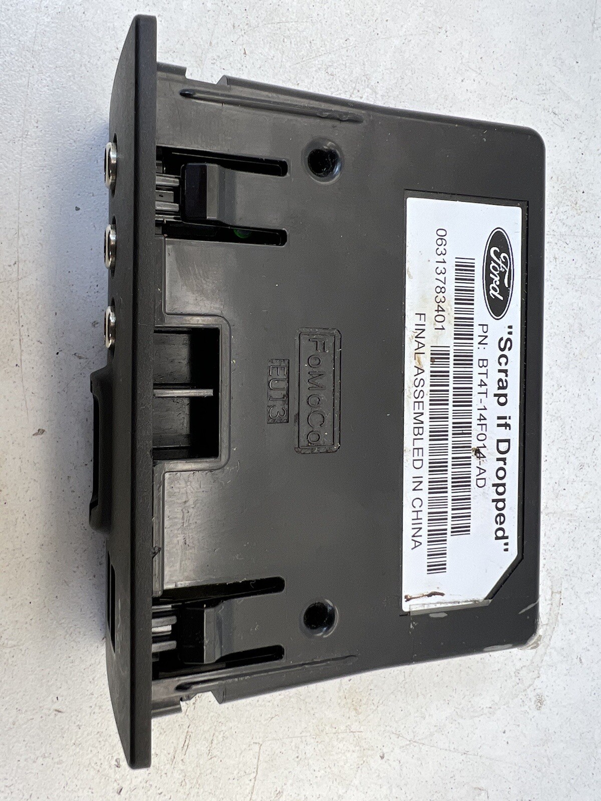 2013-206 Ford Taurus USB Media Control Module OEM.