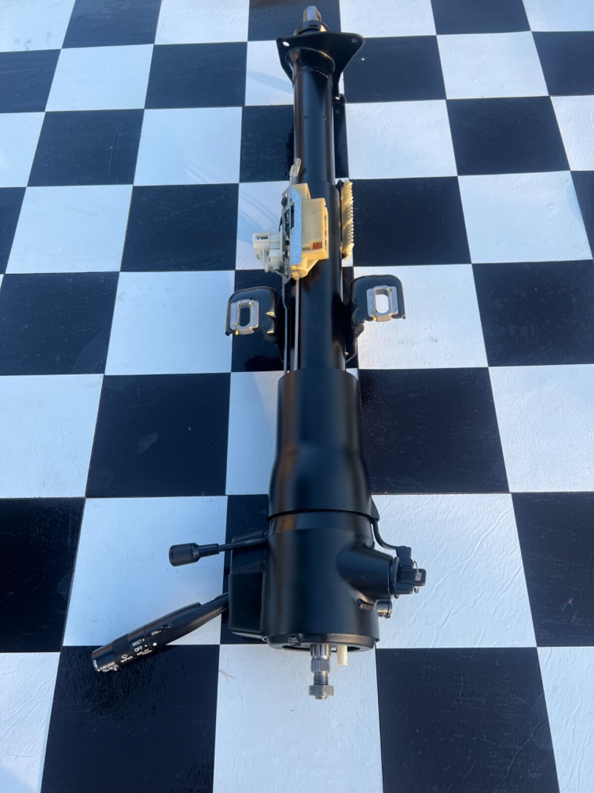 ?1992-1993 GMC TYPHOON / GMC SYCLONE FLOOR SHIFT STEERING COLUMN TILT ?